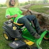 Donnell's Midwest Lawn care profile image