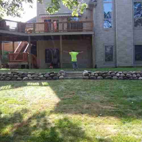 Forest Green Lawn & Landscaping, LLC Logo