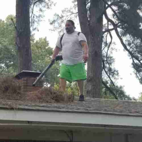 High Maintanence Lawn Care Logo