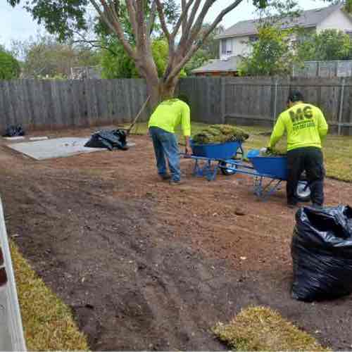 MC Landscape Maintenance LLC Logo
