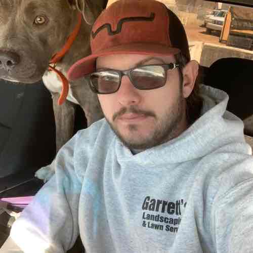 Garrett’s landscaping and lawn service Logo