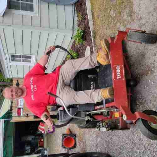 JWL Lawn Care LLC Logo
