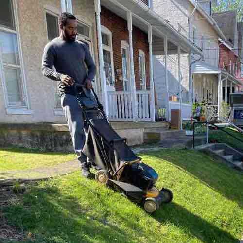 Thegrasshopperslandscapingllc@gmail.com Logo